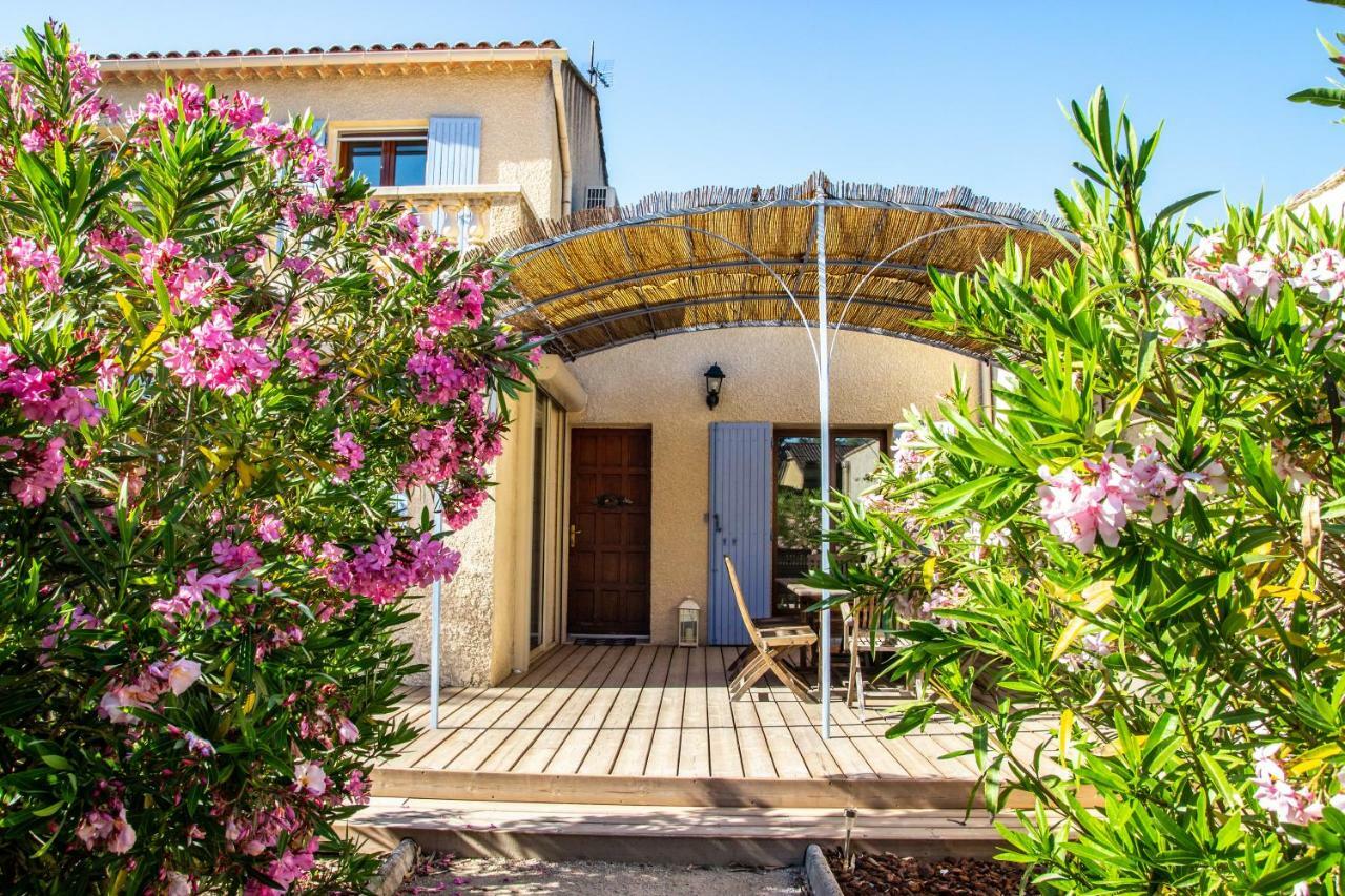 Villa In Provence With Private Pool LʼIsle-sur-la-Sorgue Dış mekan fotoğraf